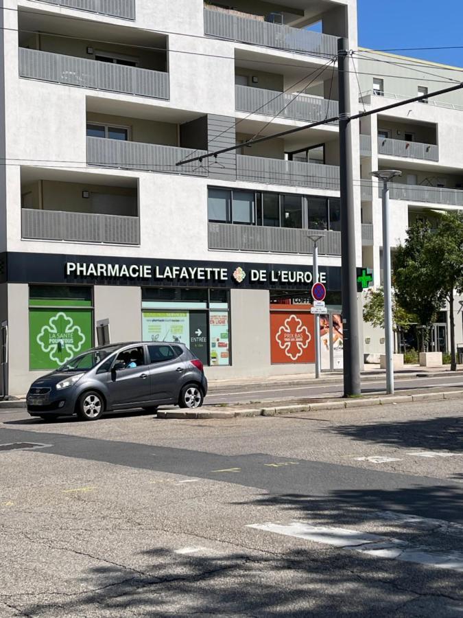 Rillieux-la-Pape Appartement 3 Pieces Pour 1 A 5 Voyageurs מראה חיצוני תמונה